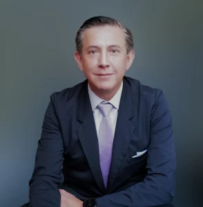 Otorrinolaringólogo en Guadalajara | Vocalia ® | Dr. Gerardo López Guerra, Otorrinolaringólogo │ Laringólogo | Cirugía de Laringe, Oídos, Nariz y Garganta.